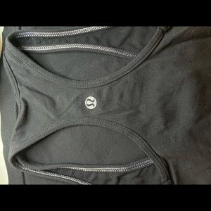 Lululemon black tank top size 2
